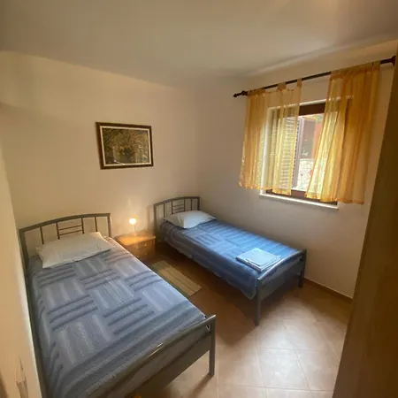Gardenia Apartment