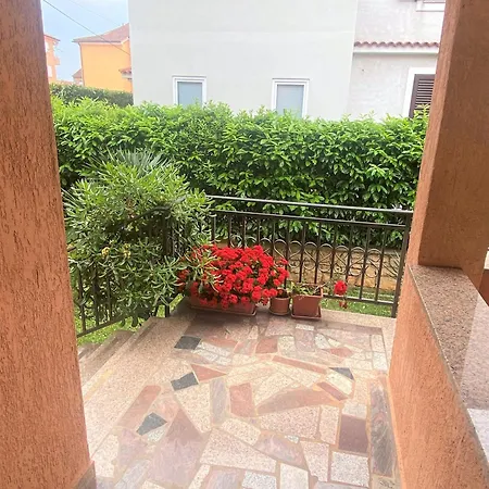 Gardenia Apartment